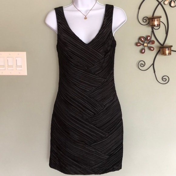 NEW Max & Cleo 2 Woven Textured Black Sheath Party Wedding Guest Cocktail Dress - Picture 1 of 8